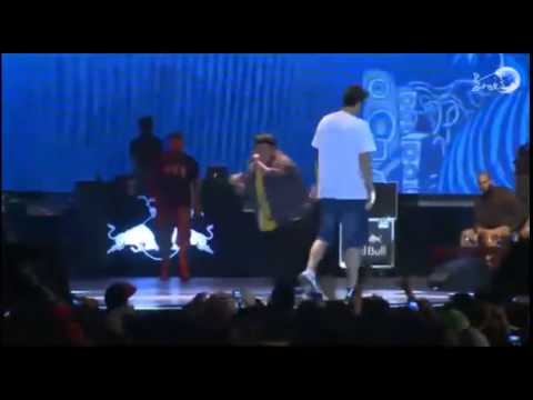 Red bull batalla de los gallos. Chity vs jony b