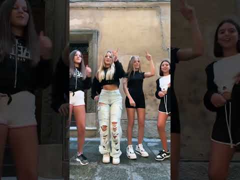 Aurora Baruto con delle fan😍💗#shorts #tiktok #aurorabaruto