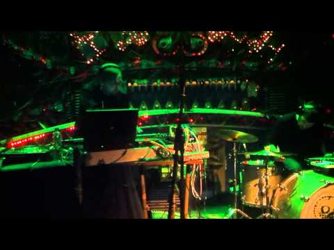 Illbilly Hitec Cross Club