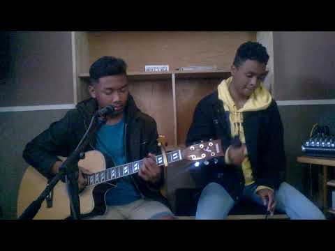 KIM JAH - ANTSA HO ANAO cover by Kael-mi sy Tito