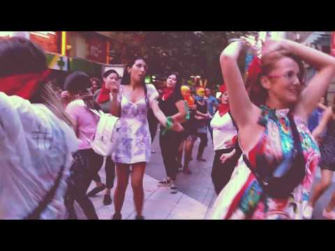 PLATA TA TÁ  (Mon Laferte / Guaynaa) Interpretación Libre