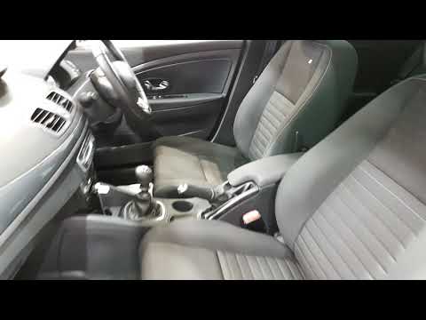 152L860 - 2015 Renault Megane LIMITED EDITION Twin Sun Roofs 11,750