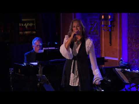 Linda Eder at Mercyhurst – The Man That Got Away | Erie, PA Concert Preview