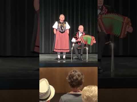 Solojodlerin Barbara Egli-Unternährer - Alperosezyt (Hans Aregger)