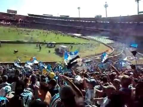 "Recebimento GRE-nada no REMENDÃƒO 2011" Barra: Geral do Grêmio • Club: Grêmio