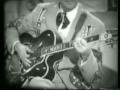 Merle Travis - I Like My Chicken Fryin' Size