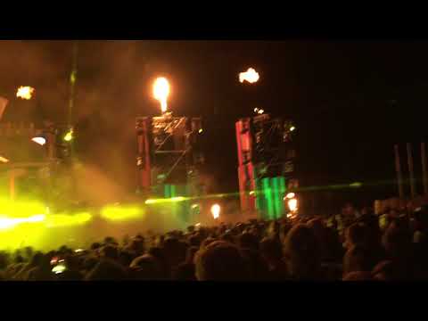 Tchami - Live @ Springinsfeld 2017 (playing Skrillex - Chicken Soup)