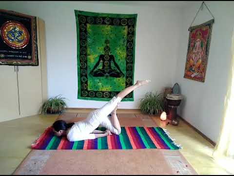 Ardha Salabhasana - Die halbe Heuschrecke