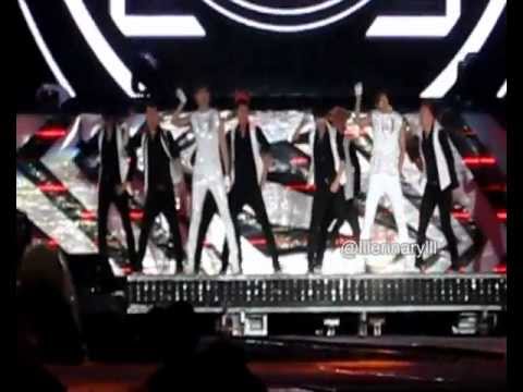 ② [FANCAM] 121125 SMT BKK - TVXQ "O"