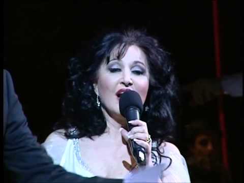 Gonçalo Salgueiro e Elena Mosuc_ All I Ask off you