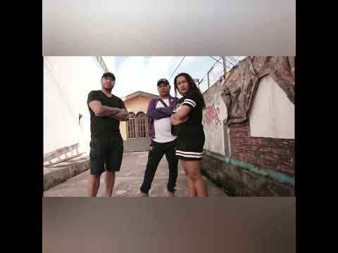 Ambonwhena | Van kickbokser naar acteur, drummer, rapper, producer, promotor en ondernemer