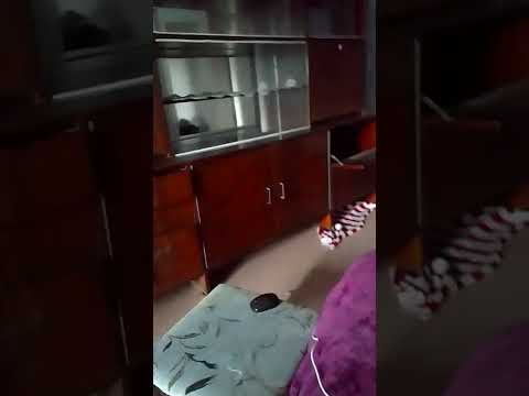 как передвинуть большой шкаф стенку