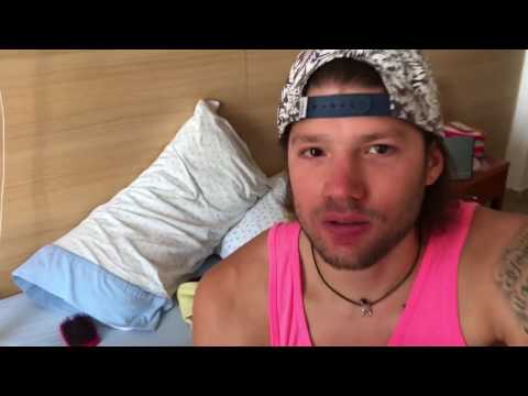 Roadtrip and Friends/ Song Mike Perry-The Ocean