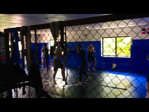 Kickboxing Sparring Nick Meyers vs pro fighter at American Top Team