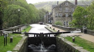 preview picture of video 'West Yorkshire Country Walk - Hebden Bridge-Hardcastle Crags-Crimsworth Dean round.'