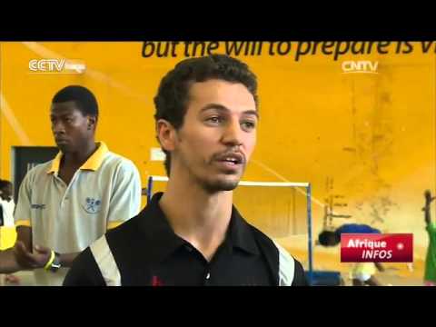 Un joueur de badminton égyptien tente de se qualifier pour les Jeux olmpiques