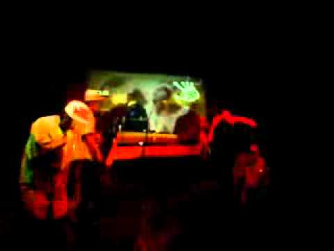 BarSimio Konartiz MrAxe EfeAkateo