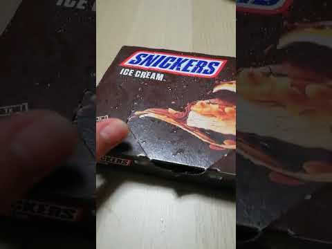 wow snickers Peanut #icecream bar Most Satisfying #shorts #viral #viralvideo #asmr #trending