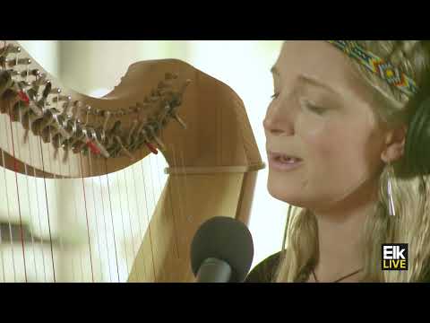 Hallelujah - Hattie Webb e Andrea Resce