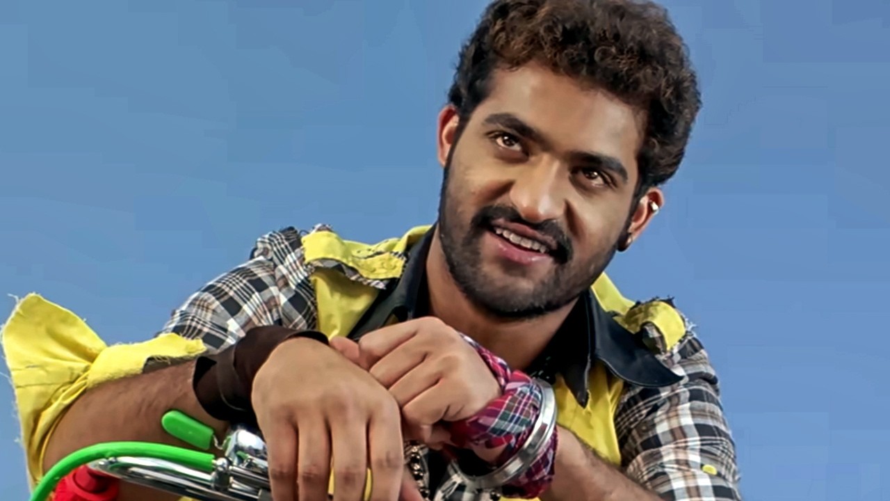 जूनियर एनटीआर का जबरदस्त एक्शन सीन | Ek Aur Qayamat Movie Scene