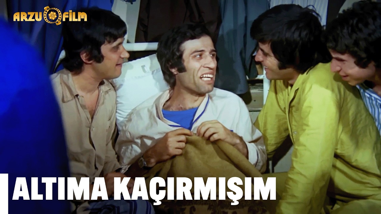 Nee Bu Yaşta Çişini mi Yaptın | Hababam Sınıfı