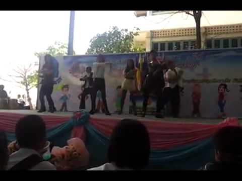 EvilKiss - The Boys SNSD @ SKR Open House Day