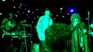 Gary Wilson - I wanna lose control (live, Seattle)