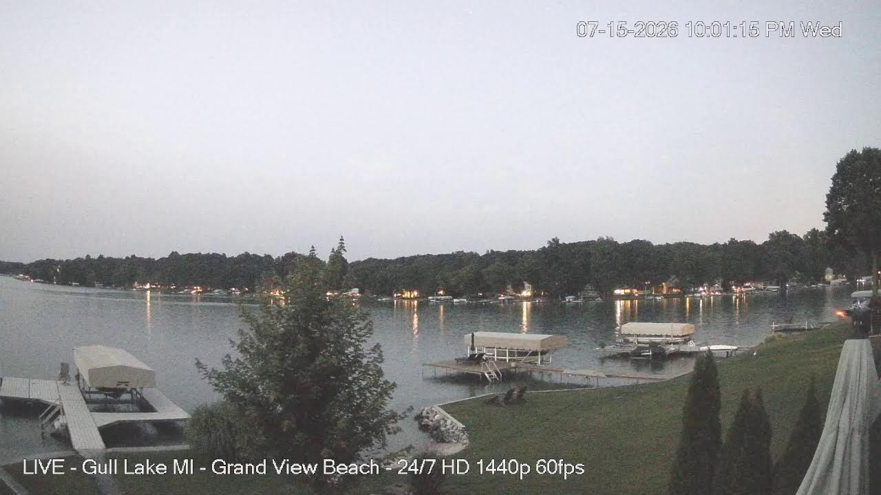 Live webcam view of Grand View Beach on Gull Lake