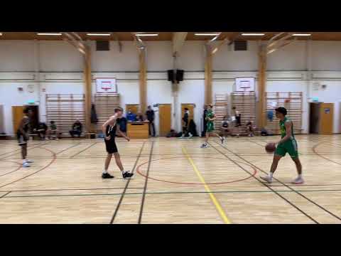 Alvik vs Fryshuset svart HU19 i Västertorpshallen 221209