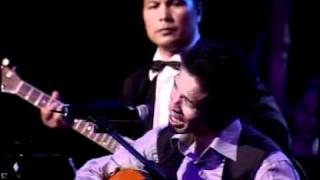 Download lagu Jamal Abdillah - Bunga Pujaan, Dara Pujaan, Malam Pasar Ria & Alam Khayalan mp3