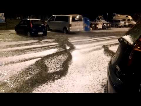 Grandine a Moncalieri giovedì 1 maggio