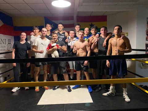 L'Academy sale sul ring!