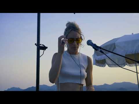 Dorian Craft feat. Coco Garel - Stuck In My Head (Coco Sunset Live)