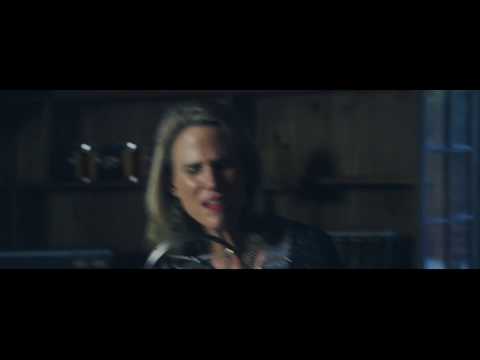 Every Minute In Between - Lynne Hanson