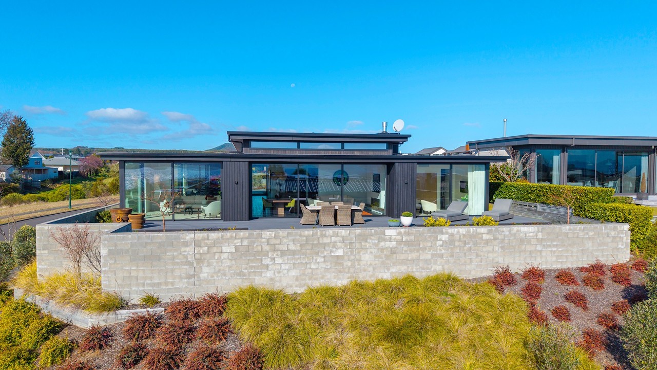 Lake Views. Architectural Luxury. Rainbow Point.