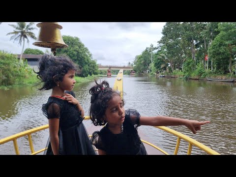 Windsor Castle Shikara| Kottayam backwater @Sreshtashreya
