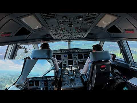 PILOT EYE VIEW - A330 Epic Landing In Turbulence JFK RWY22R | Cockpit View | Bucharest to New York