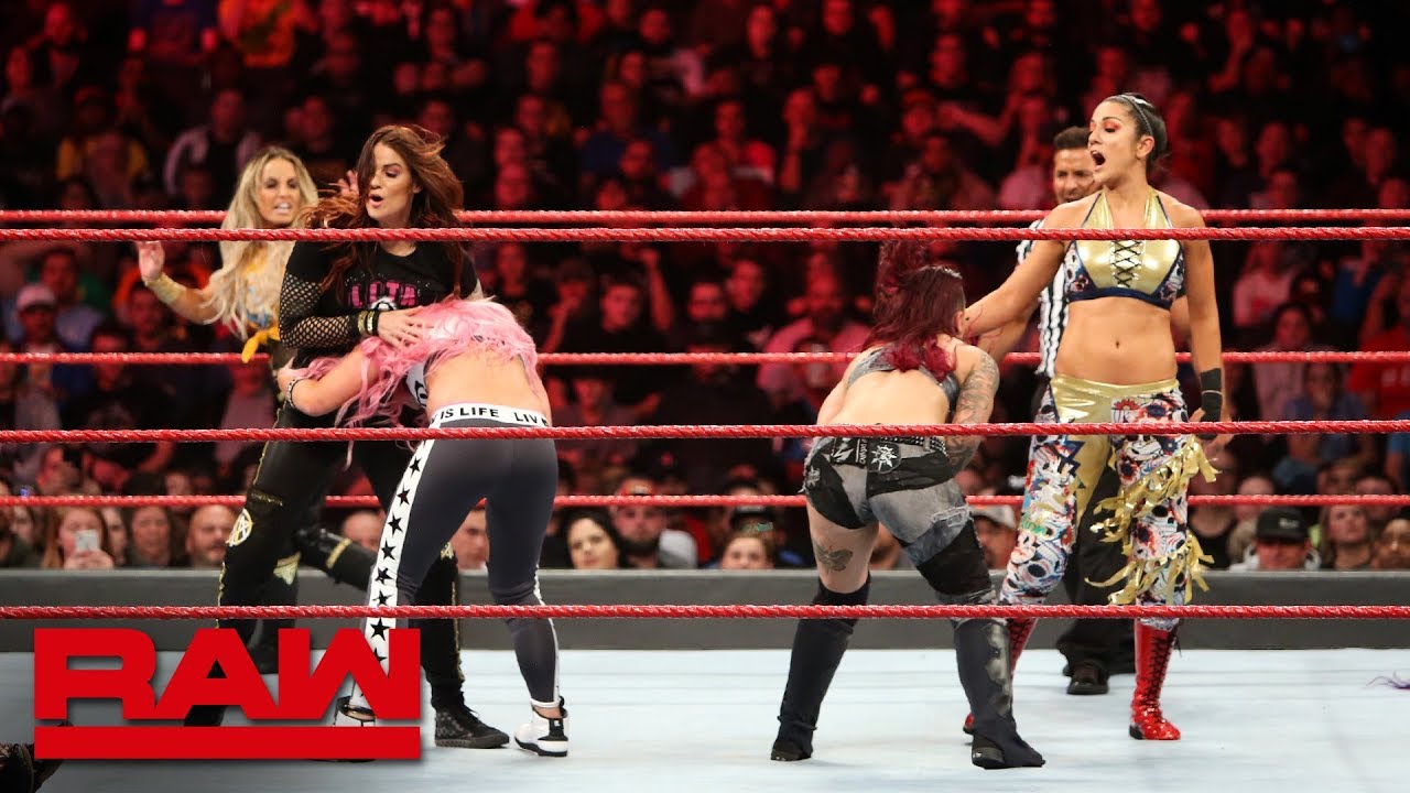 Stratus, Lita, Banks, Bayley & Natalya vs. Riott Squad, James & Fox: Raw, Oct. 29, 2018