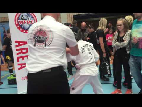 2016-05-14 WFMC Tyler Felde-Sugambrer-Fightclub-LK-40KG-DM-Dillenburg-Sieg im Halbfinale