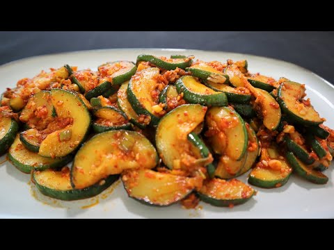 , title : 'Tumis zucchini ala Korea mudah banget (Spicy Korean Sauteed Zucchini)'