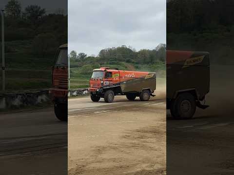 Drifting like this with 10 tons truck? #rally #truck #dakar #motorsport #rallycar