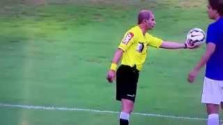 Honestidade no futebol,parabéns Marcelo Moreno.