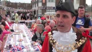 Tiverton Celebrates the Diamond Jubilee of Queen Elizabeth II