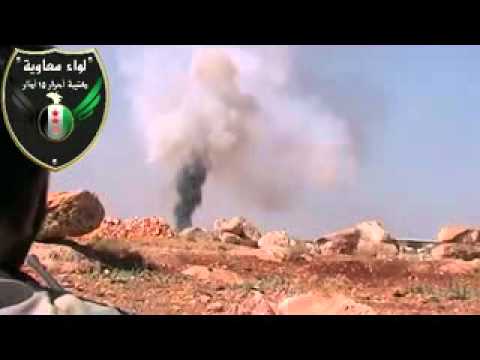 رصد احتراق دبابة ضمن رتل عسكري على الطريق الدولي حلب - دمشق بعد استهدافها من قبل كتيبة 15 آذار