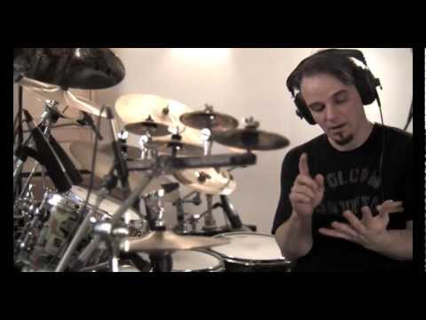 Gavin Harrison - Odd groupings (licks, in five and seven).