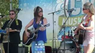 Sunny Sweeney - From A Table Away