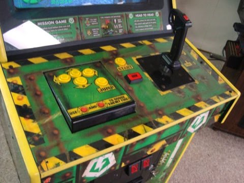 Midway's War: Final Assault  Arcade Cabinet... You NEVER See These!