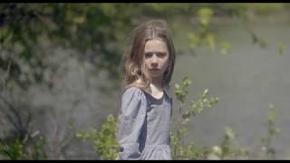 Two Girls - Trailer (English subtitles) video