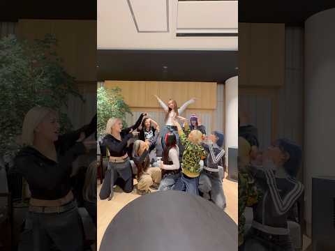 We are B-RAVE🤍 #ふみの #HANA