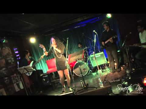 Suneeta Rao - Cover: Damadam MastQalandar (Paree Forever Live @ B-Flat))
